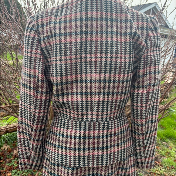 Giorgio Armani Plaid Wool Skirt Set - Picture 6 of 15